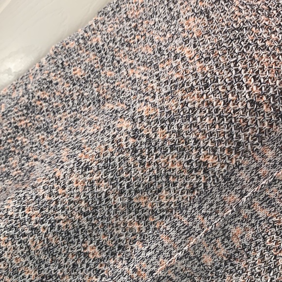 LOFT Knit Oversized Sweater - Picture 9 of 14